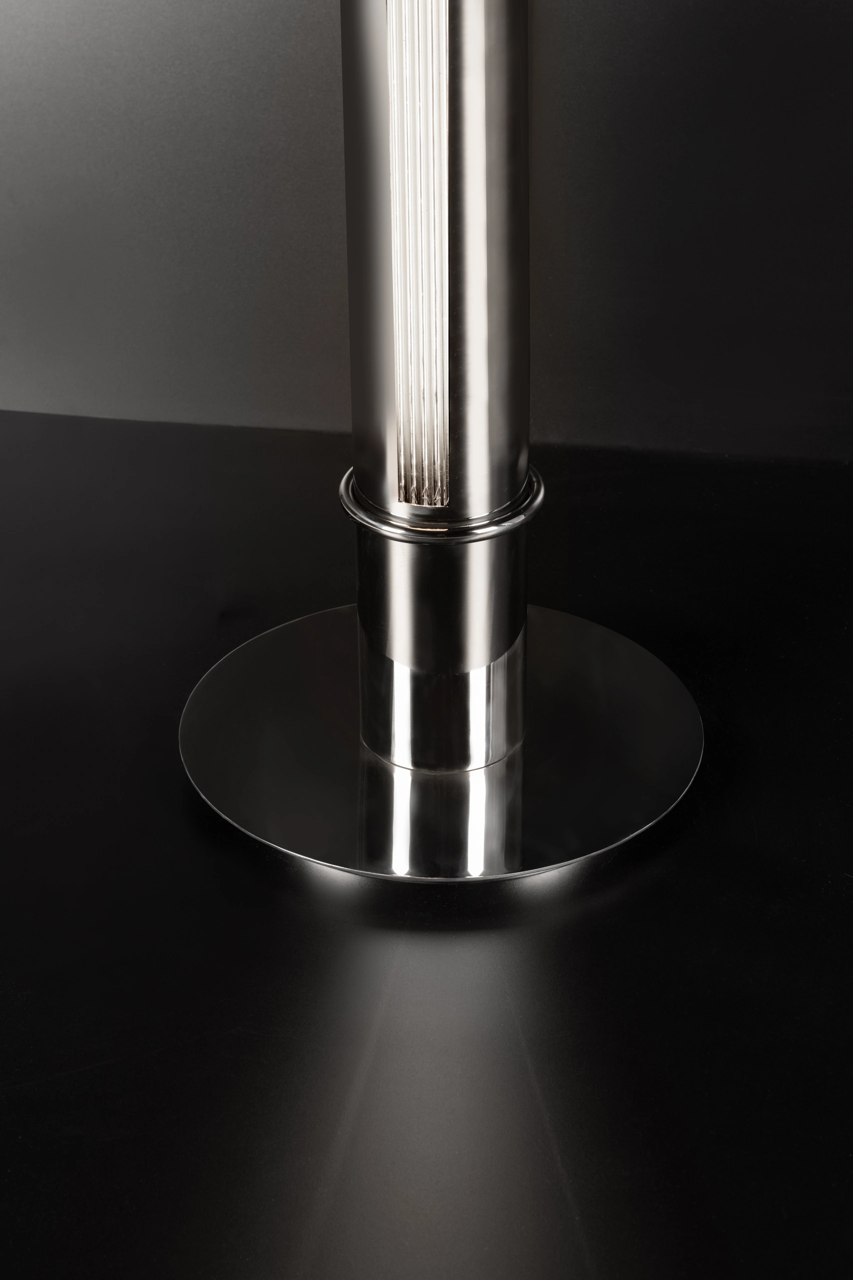 Columna Ducto — fotograma 04