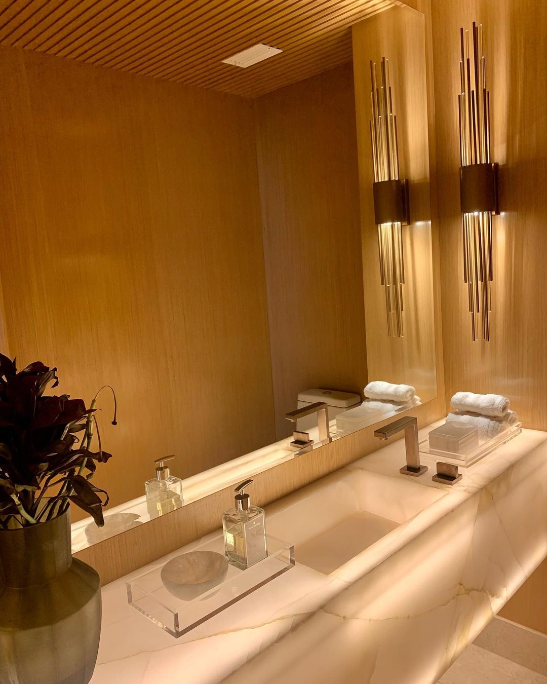 TUBI VITRO WALL SCONCE