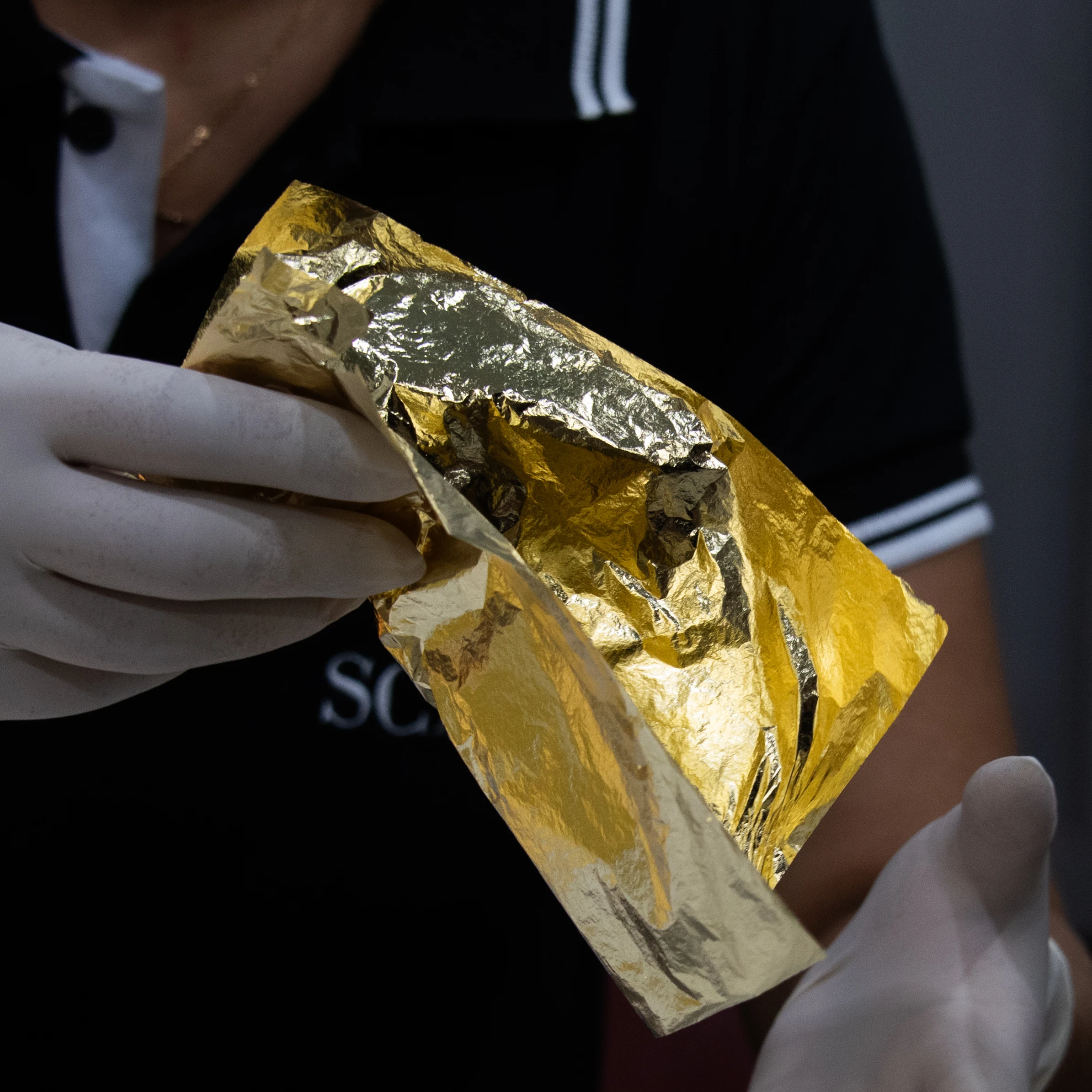 Mais de 25 anos de expertise para transformar o sonho de iluminação de cada profissional em uma criação única. — imagem 01